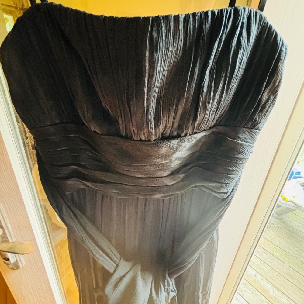 Beautiful Long Black Strapless BCBG MAXAZRIA Dress Size 0